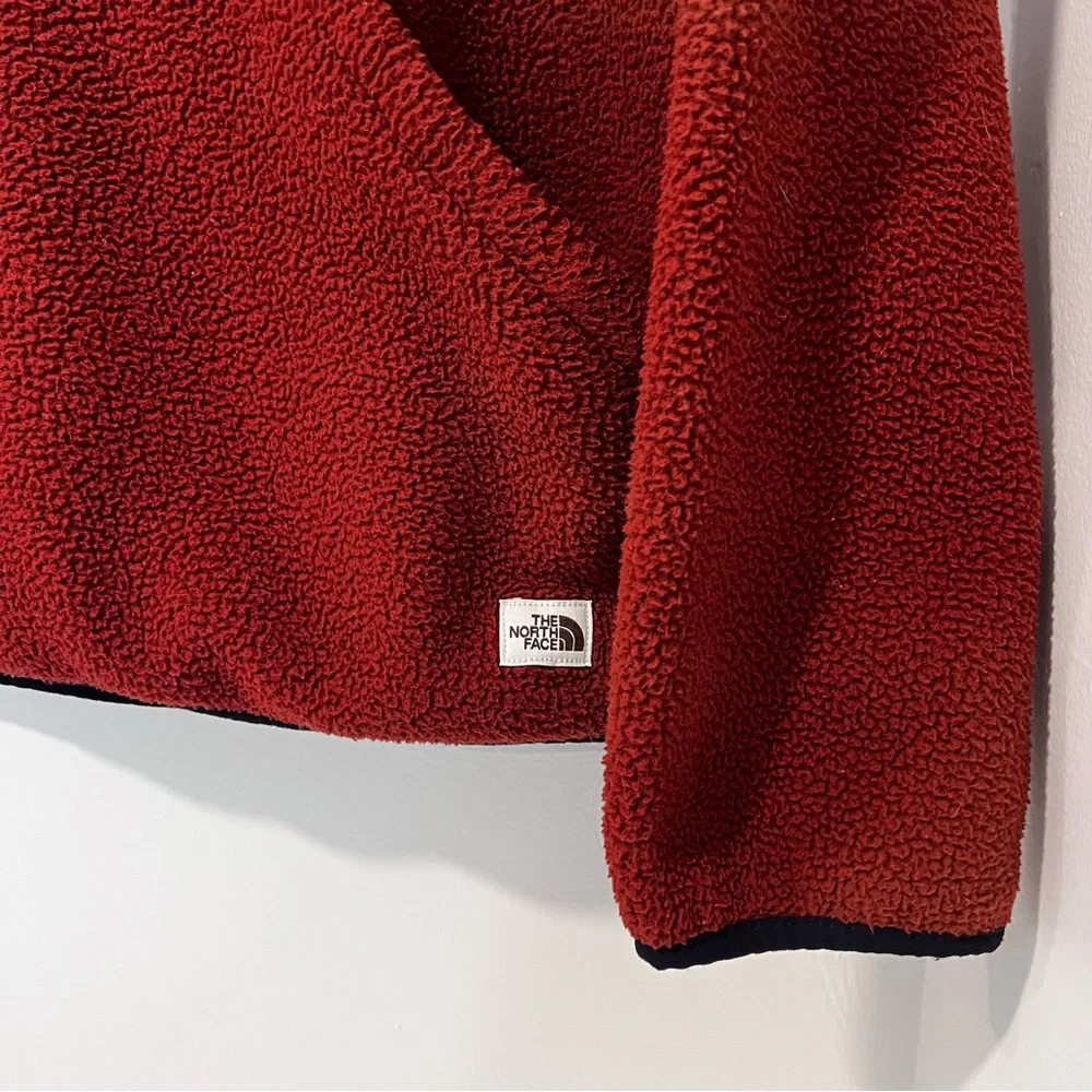 The North Face Men’s Carbondale 1/4 Snap Sherpa Hoodie brandy brown Jacket